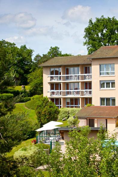 Hôtel du Lac Lacapelle-Viescamp Exterior foto